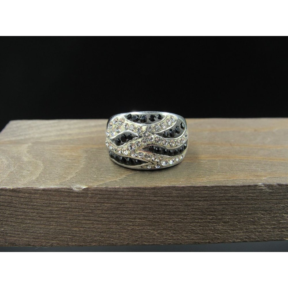 Size 7.5 Sterling Silver Black And Clear Crystal Heavy Band Ring Bohemian